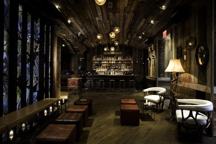 Imagen del bar/restaurante del Hotel OYO Times Square. Foto 4