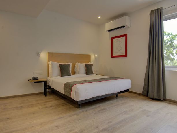 Imagen de la habitación del Hotel OYO Townhouse 150 Sahaj Palace. Foto 11