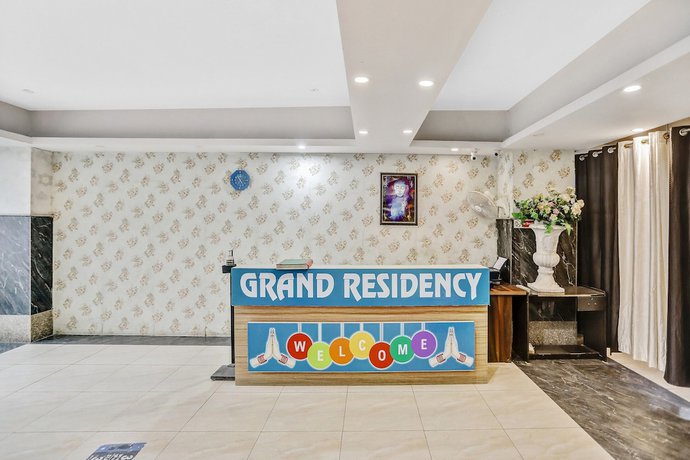 Imagen de los interiores del Hotel OYO Townhouse 22956 Grand Residency. Foto 14