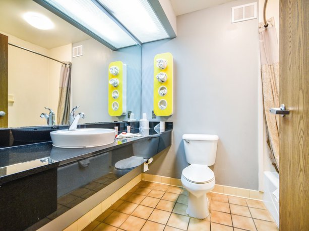 Imagen de la habitación del Hotel OYO Townhouse Inn Jacksonville near Little Rock Air Force Base. Foto 16