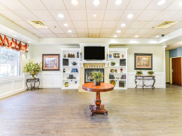 Imagen de los interiores del Hotel OYO Townhouse Oklahoma City Airport. Foto 19