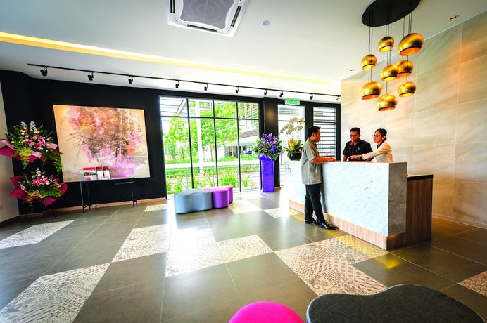 Imagen de los interiores del Hotel OYO Townhouse, Selayang. Foto 20