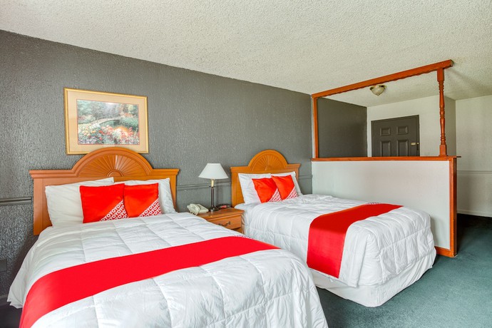 Imagen de la habitación del Hotel OYO Townhouse Tulsa Woodland Hills. Foto 3