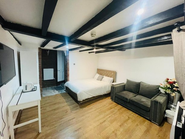 Imagen de la habitación del Hotel OYO Tudor Oaks Lodge Stevenage North. Foto 9