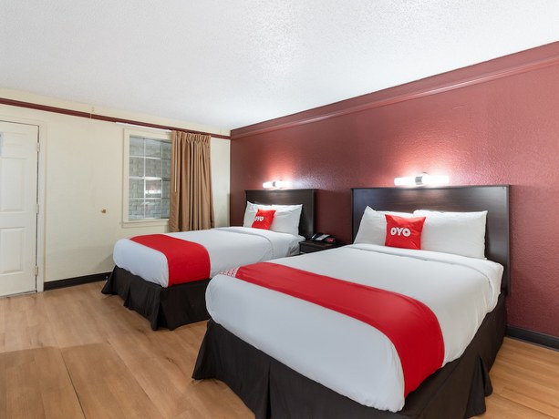 Imagen de la habitación del Hotel OYO Tulsa N Sheridan Rd and Airport. Foto 6