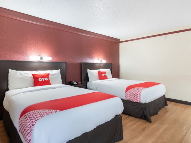 Imagen de la habitación del Hotel OYO Tulsa N Sheridan Rd and Airport. Foto 8