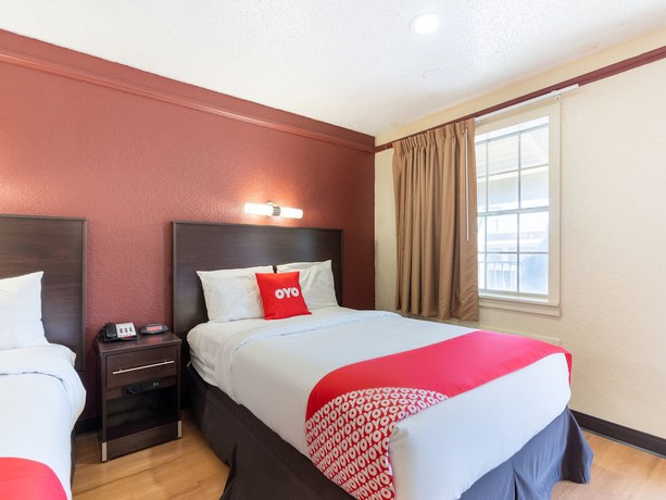 Imagen de la habitación del Hotel OYO Tulsa N Sheridan Rd and Airport. Foto 10