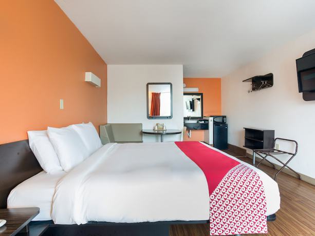 Imagen de la habitación del Hotel OYO Valdosta GA I-75. Foto 1