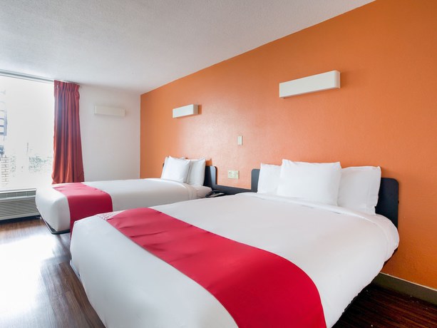 Imagen de la habitación del Hotel OYO Valdosta GA I-75. Foto 7