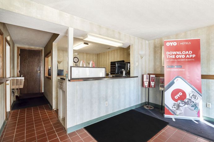 Imagen de los interiores del Hotel OYO Wadsworth OH I-76. Foto 19