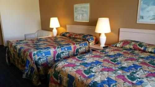 Imagen de la habitación del Hotel OYO Wells NV near I-80. Foto 7