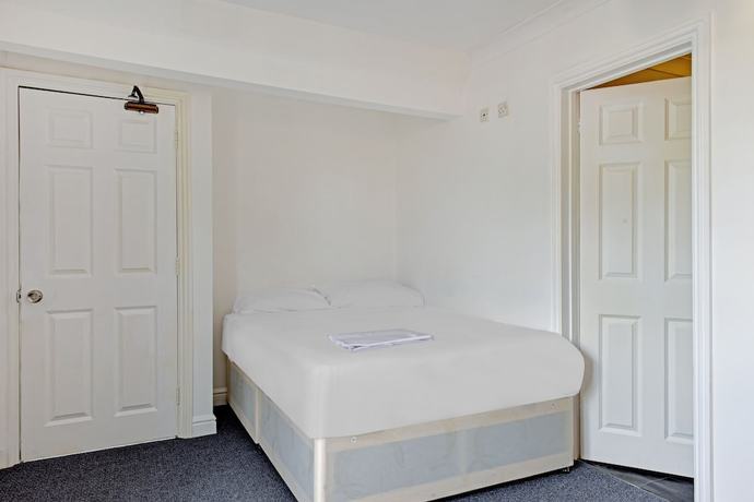 Imagen de la habitación del Hotel OYO the Gables, Birmingham Airport. Foto 10