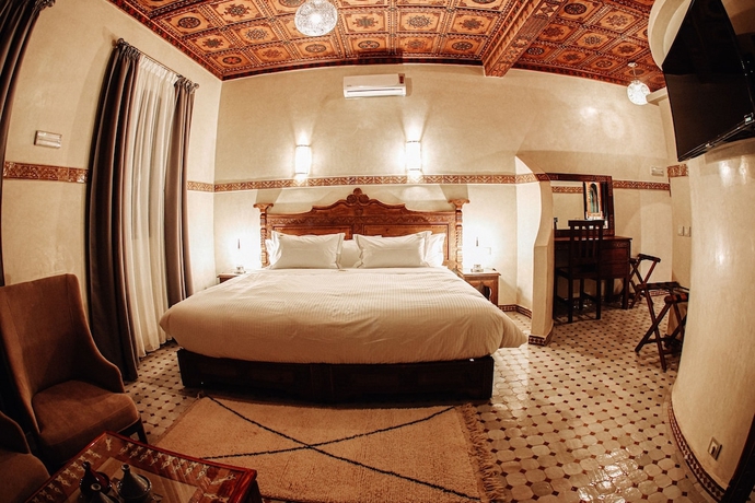 Imagen de la habitación del Hotel OZ Palace. Foto 4