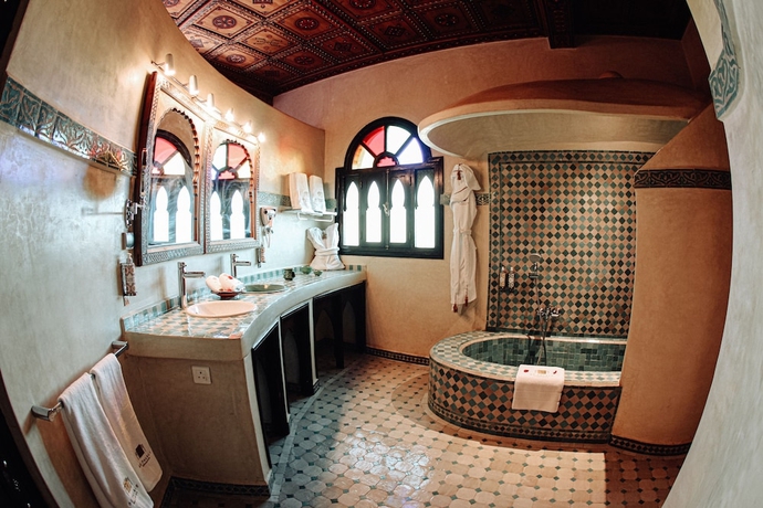 Imagen de la habitación del Hotel OZ Palace. Foto 7