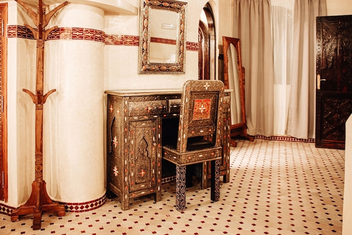 Imagen de la habitación del Hotel OZ Palace. Foto 16
