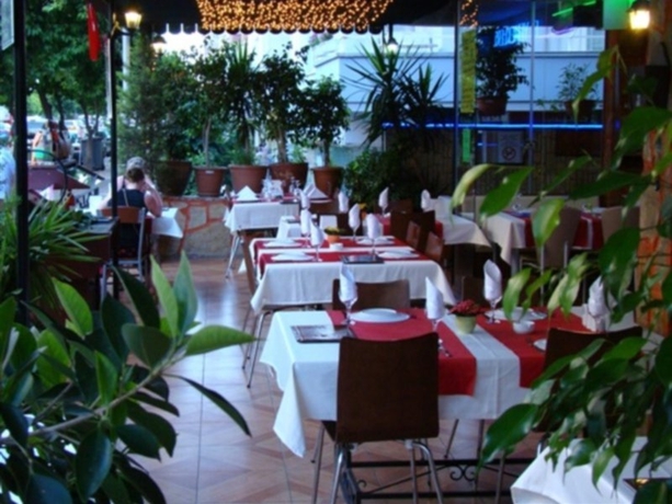 Imagen general del Hotel OZCAKIL. Foto 3