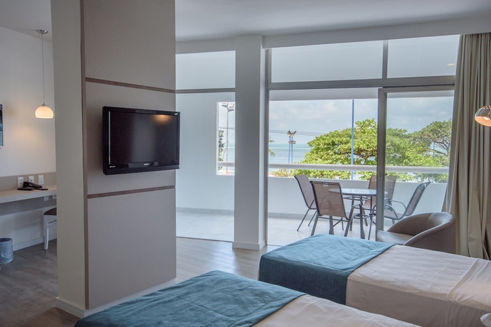Imagen de la habitación del Hotel O&aacute;sis Atl&acirc;ntico Imperial. Foto 8