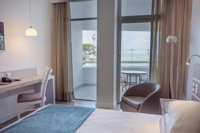 Imagen de la habitación del Hotel O&aacute;sis Atl&acirc;ntico Imperial. Foto 9