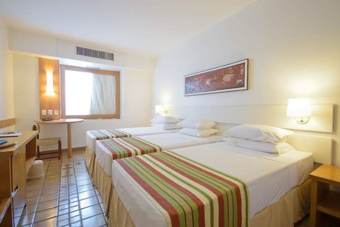 Imagen de los exteriores del Hotel Oásis Atlântico Imperial and Fortaleza, Fortaleza. Foto 15