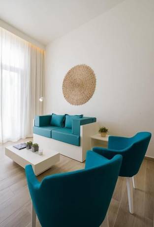 Imagen de la habitación del Hotel O&aacute;sis Tarrafal Alf&acirc;ndega Suites. Foto 12