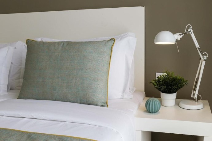 Imagen de la habitación del Hotel O&aacute;sis Tarrafal Alf&acirc;ndega Suites. Foto 19