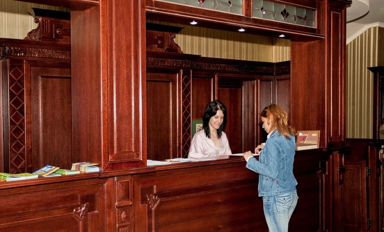 Imagen de los interiores del Hotel &Oacute;bester. Foto 19