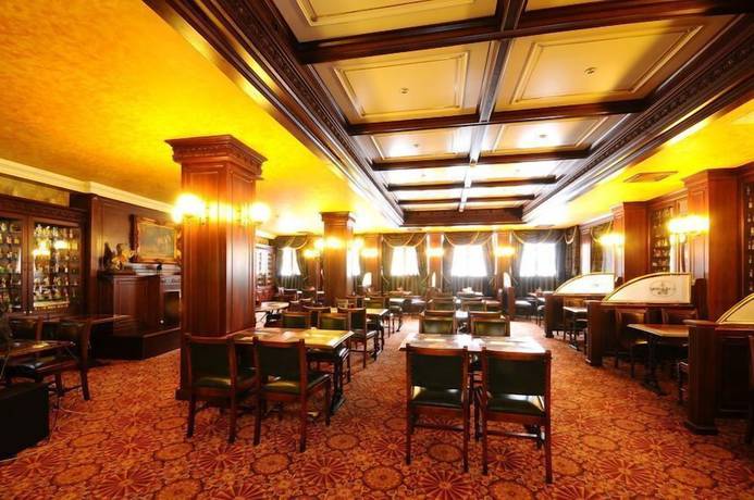 Imagen del bar/restaurante del Hotel &Oacute;bester. Foto 4