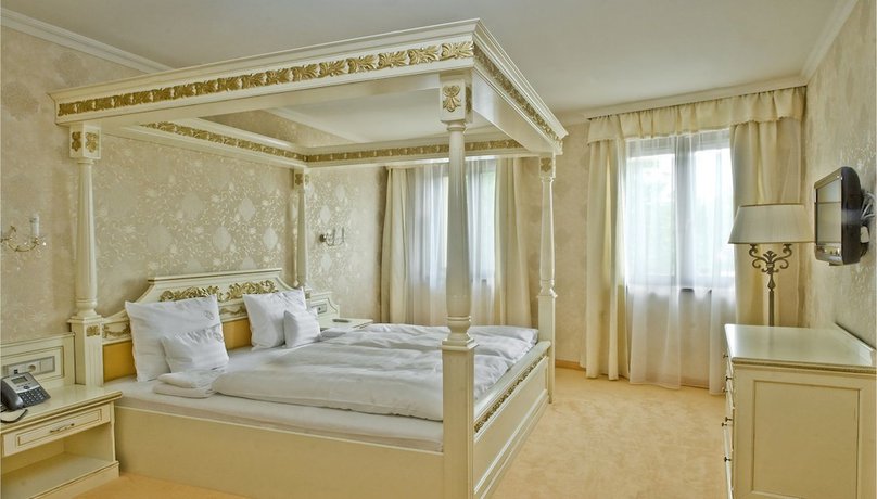 Imagen de la habitación del Hotel &Oacute;bester. Foto 9