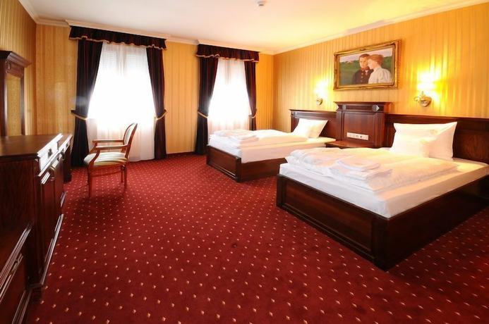 Imagen de la habitación del Hotel &Oacute;bester. Foto 12