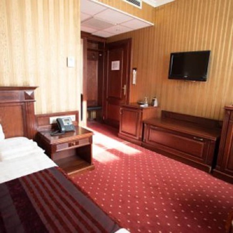 Imagen de la habitación del Hotel &Oacute;bester. Foto 16