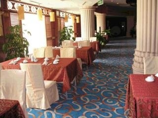 Imagen del bar/restaurante del Hotel Oak Bay Garden. Foto 2