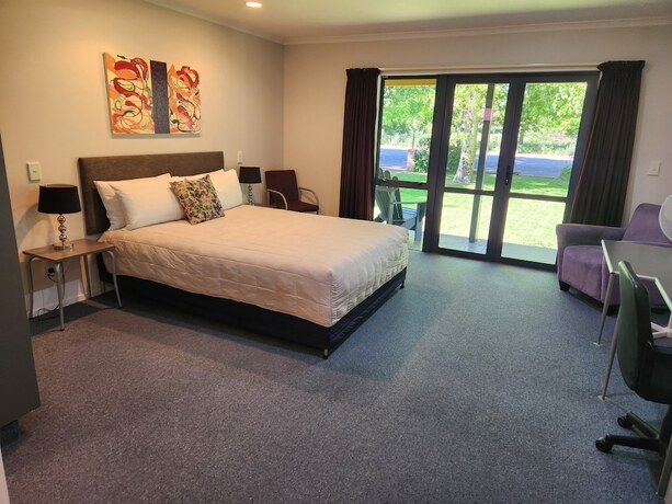 Imagen de la habitación del Hotel Oak Estate Motor Lodge. Foto 34