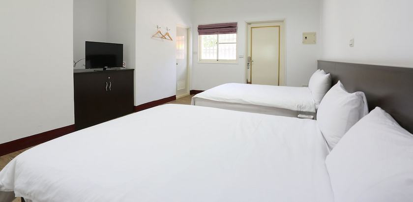 Imagen de la habitación del Hotel Oak Garden. Foto 11