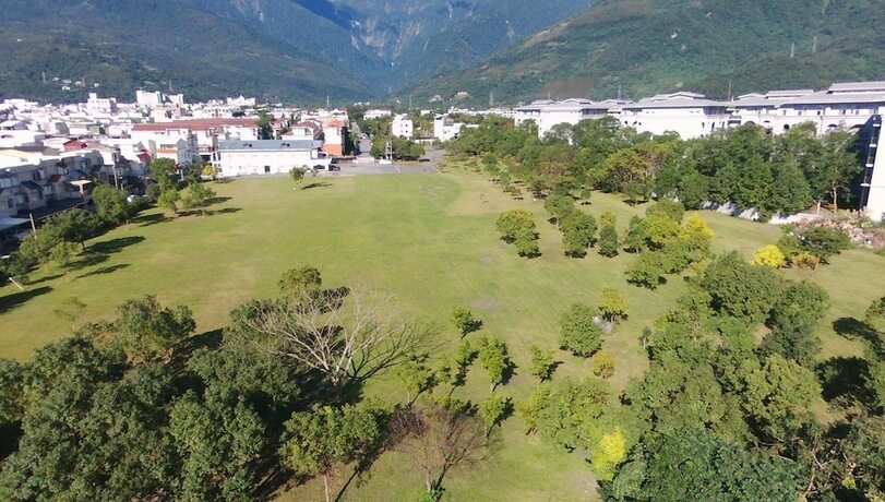 Imagen general del Hotel Oak Garden, Jian. Foto 3