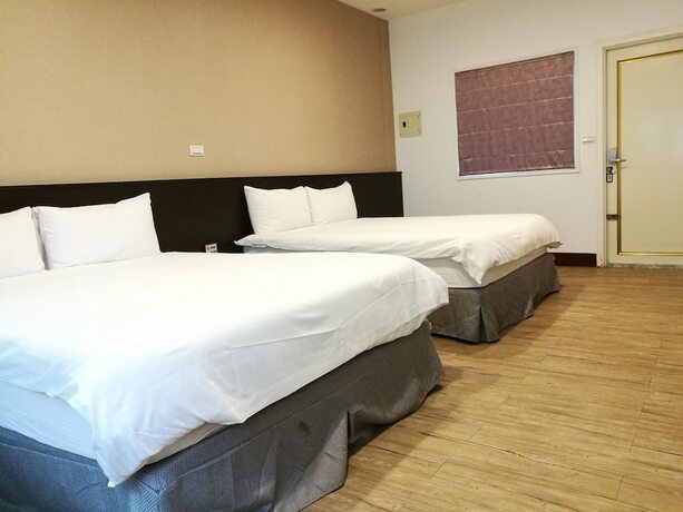 Imagen general del Hotel Oak Garden, Jian. Foto 14