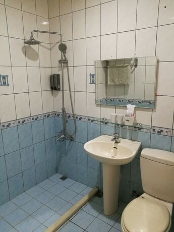 Imagen de la habitación del Hotel Oak Garden, Jian. Foto 16
