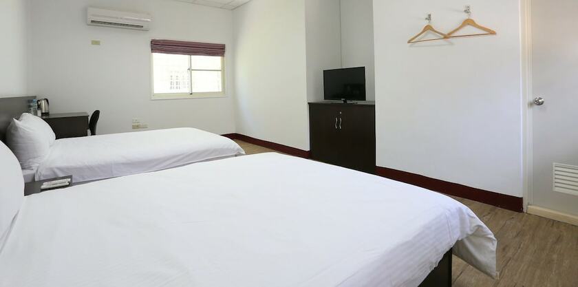 Imagen de la habitación del Hotel Oak Garden, Jian. Foto 21
