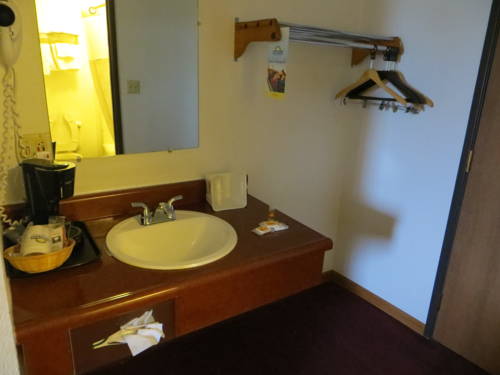 Imagen de la habitación del Hotel Oak Grove Inn. Foto 7