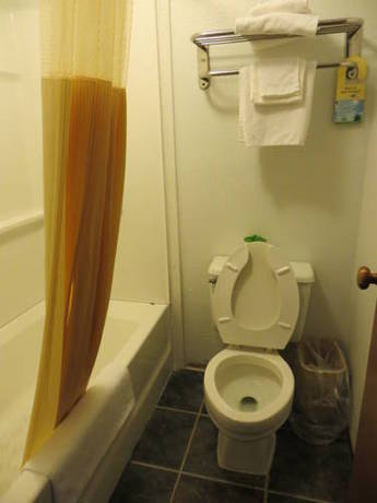 Imagen general del Hotel Oak Grove Inn. Foto 1