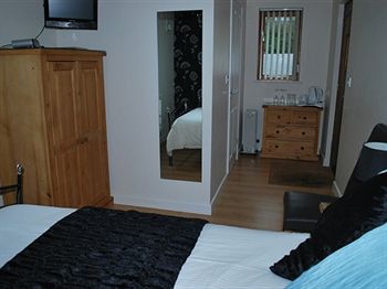 Imagen de la habitación del Hotel Oak Lodge Bed and Breakfast. Foto 4