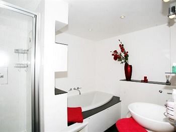 Imagen de la habitación del Hotel Oak Lodge Bed and Breakfast. Foto 6