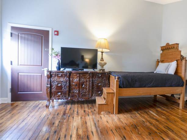 Imagen de la habitación del Hotel Oak Park Inn. Foto 12