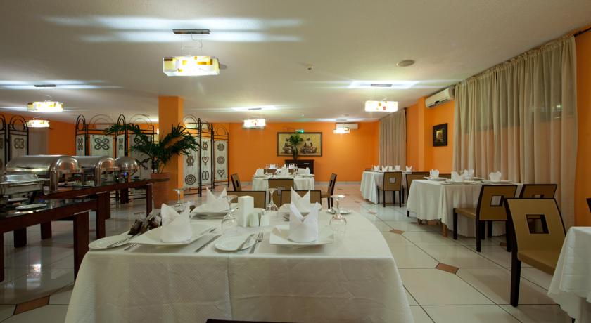 Imagen general del Hotel Oak Plaza , East Airport. Foto 4