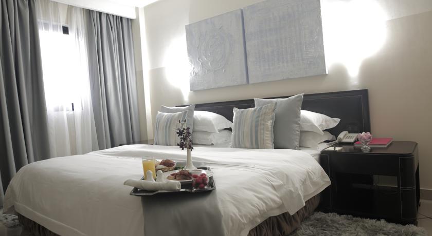 Imagen general del Hotel Oak Plaza , East Airport. Foto 14