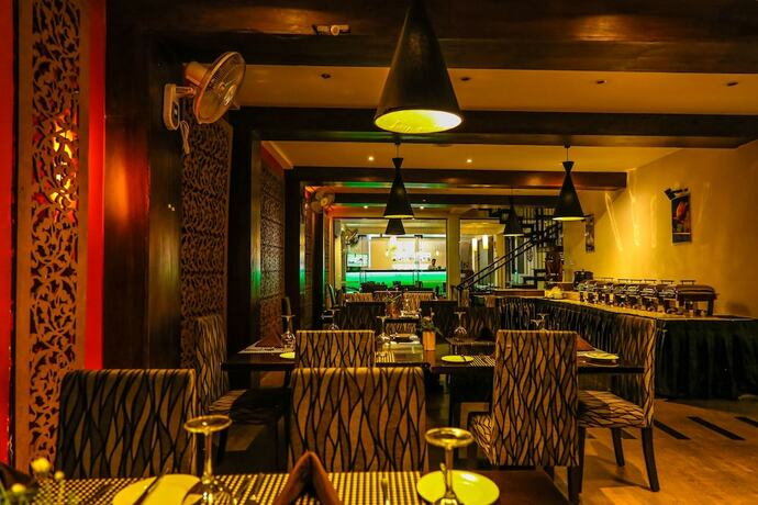 Imagen del bar/restaurante del Hotel Oak Ray City. Foto 8