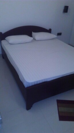 Imagen de la habitación del Hotel Oak Ray City. Foto 11