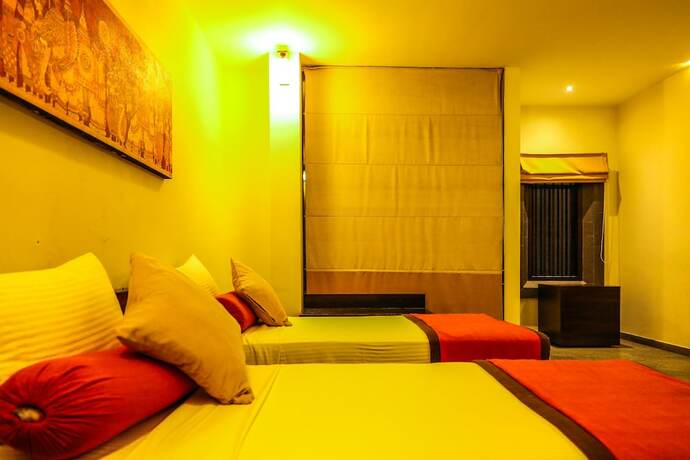 Imagen de la habitación del Hotel Oak Ray City. Foto 19