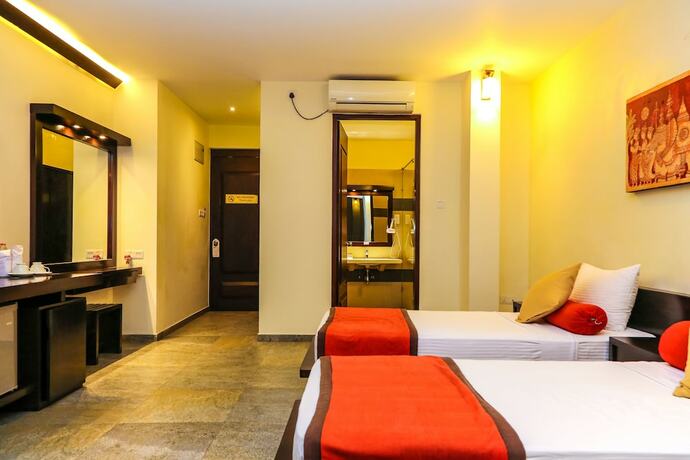 Imagen de la habitación del Hotel Oak Ray City. Foto 32
