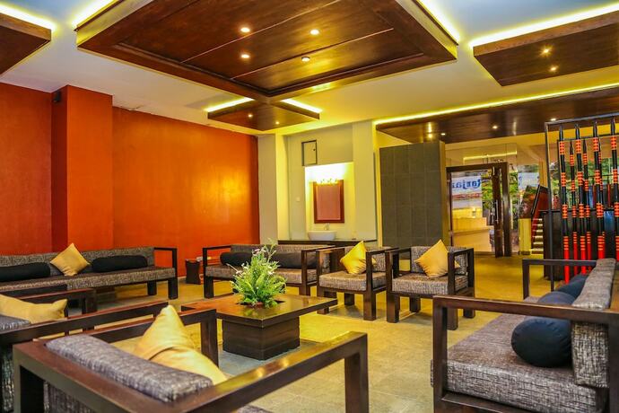 Imagen de los interiores del Hotel Oak Ray City. Foto 35