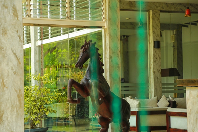 Imagen de los interiores del Hotel Oak Ray Elephant Lake. Foto 17